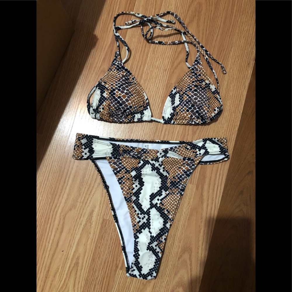 Bikini Swimsuit, Sz M, New